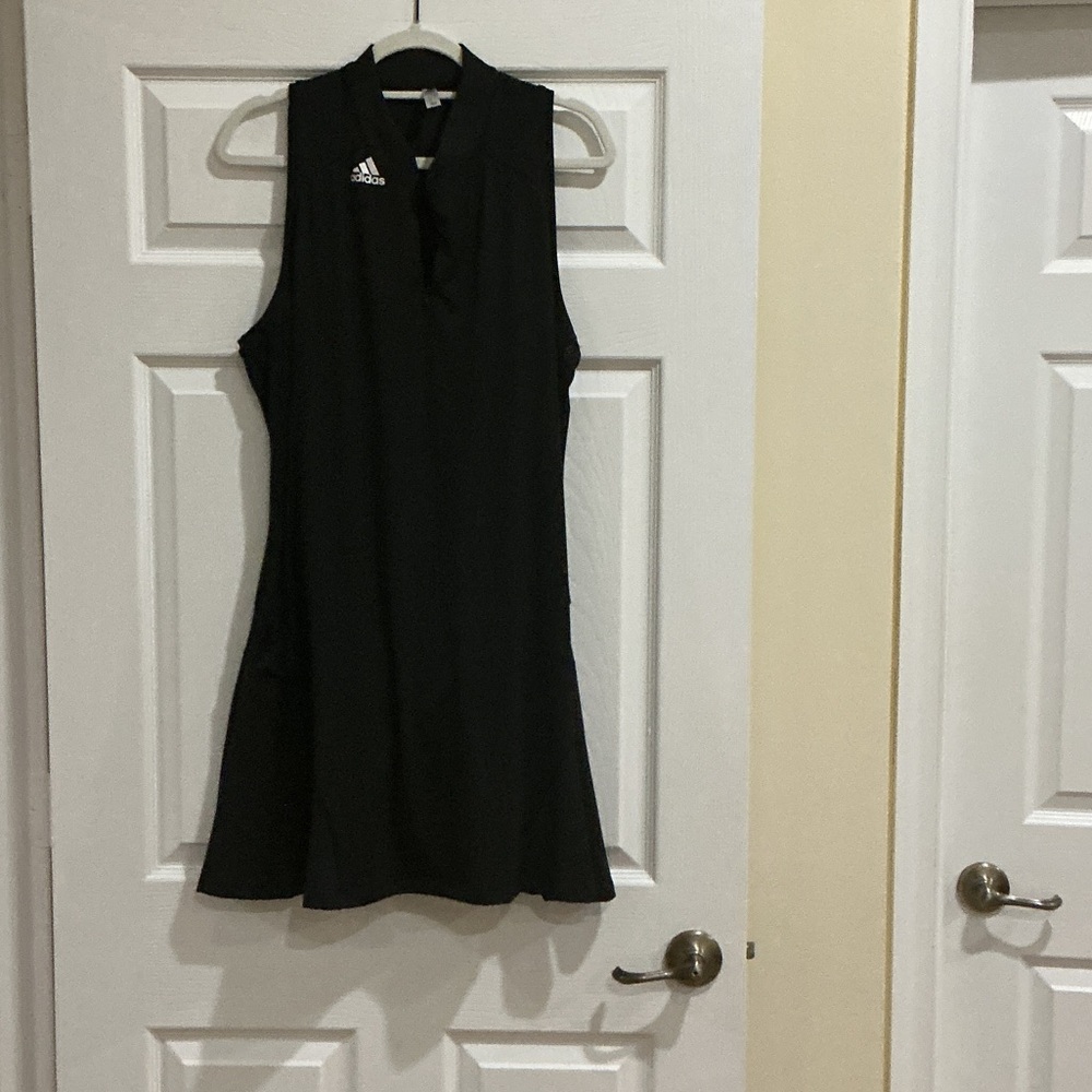 adidas Black Sleeveless Polo prime green Dress never worn XL
